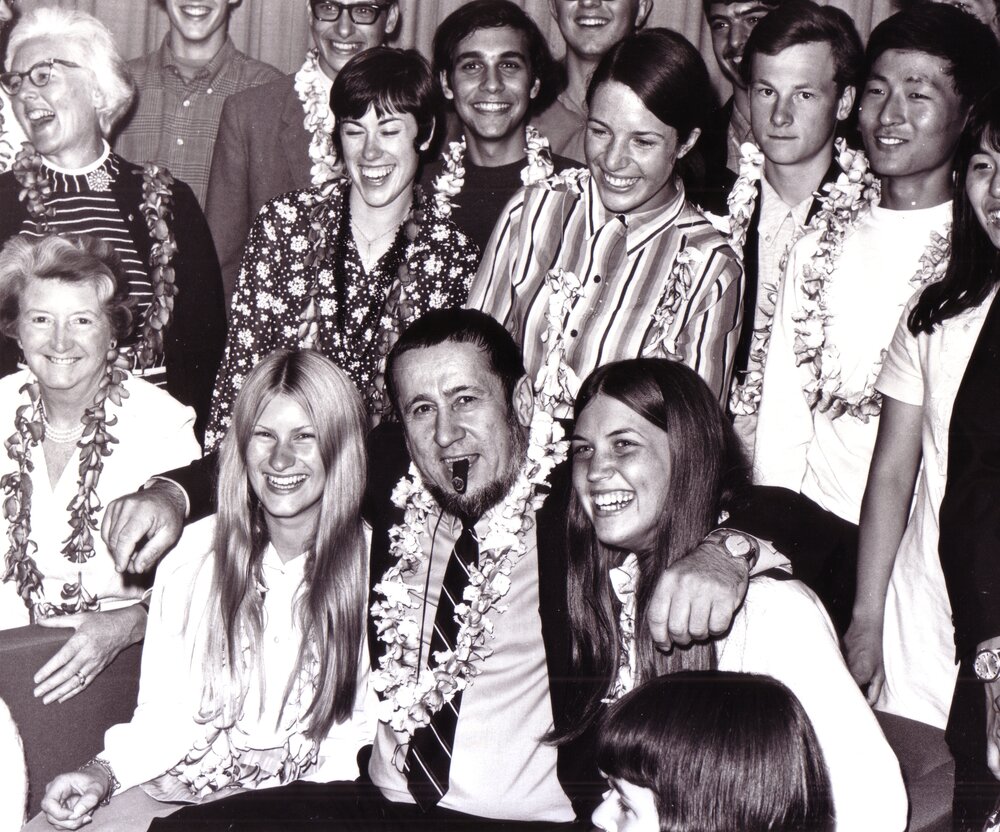 Professor Harry Messel with International Science School Scholars at Sydney International Airport