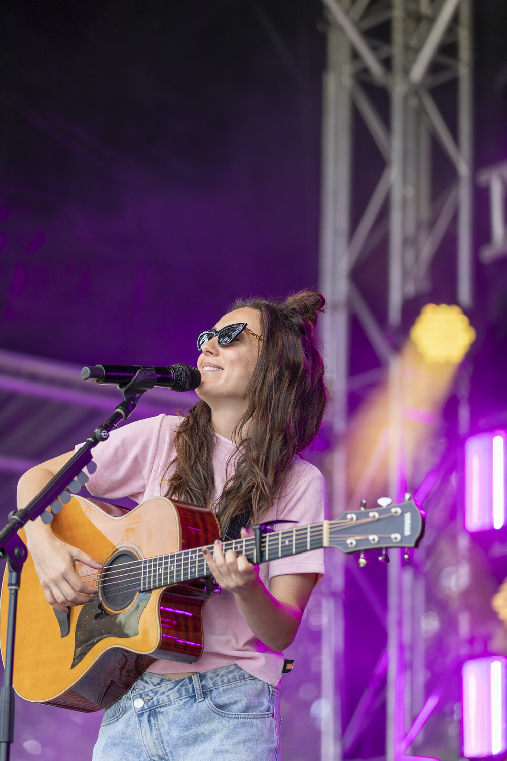 Amy Shark Performance on Front Lawn at Welcome Week