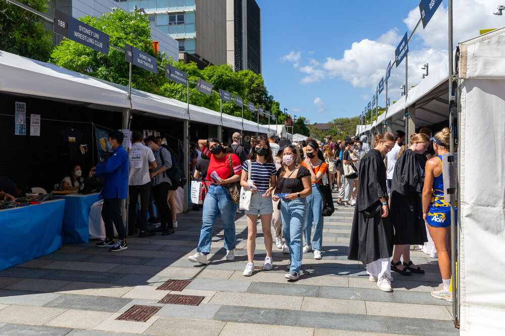 Welcome Week Stalls on Eastern Avenue