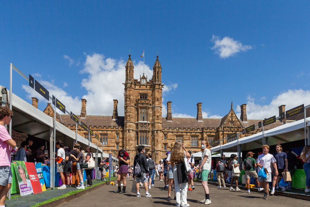 Welcome Week Stalls on Front Lawn