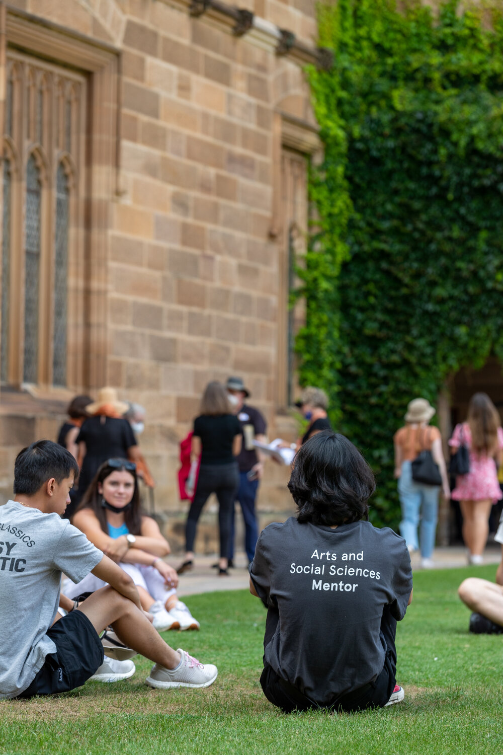 Students in Quadrangle at Welcome Week