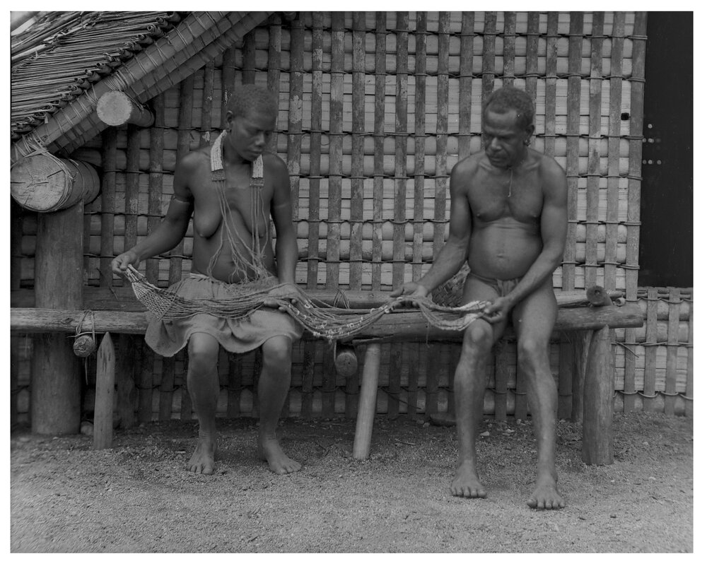 Vilivata (Left) and Takoe (Right) Counting Cash [Tali Shell Money]