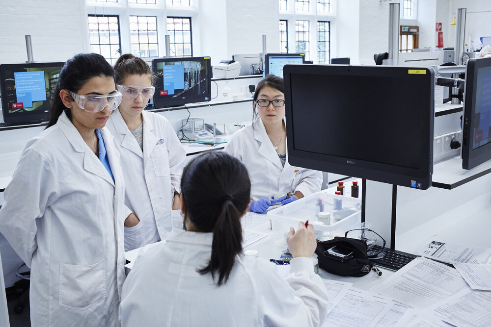 Students in Pharmacy Building Lab