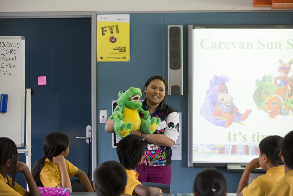 Bachelor of Oral Health Student Volunteers for the Carevan Sun Smiles Program