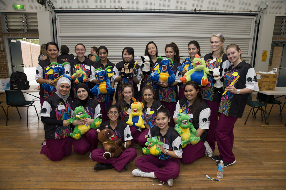 Bachelor of Oral Health Student Volunteers for the Carevan Sun Smiles Program