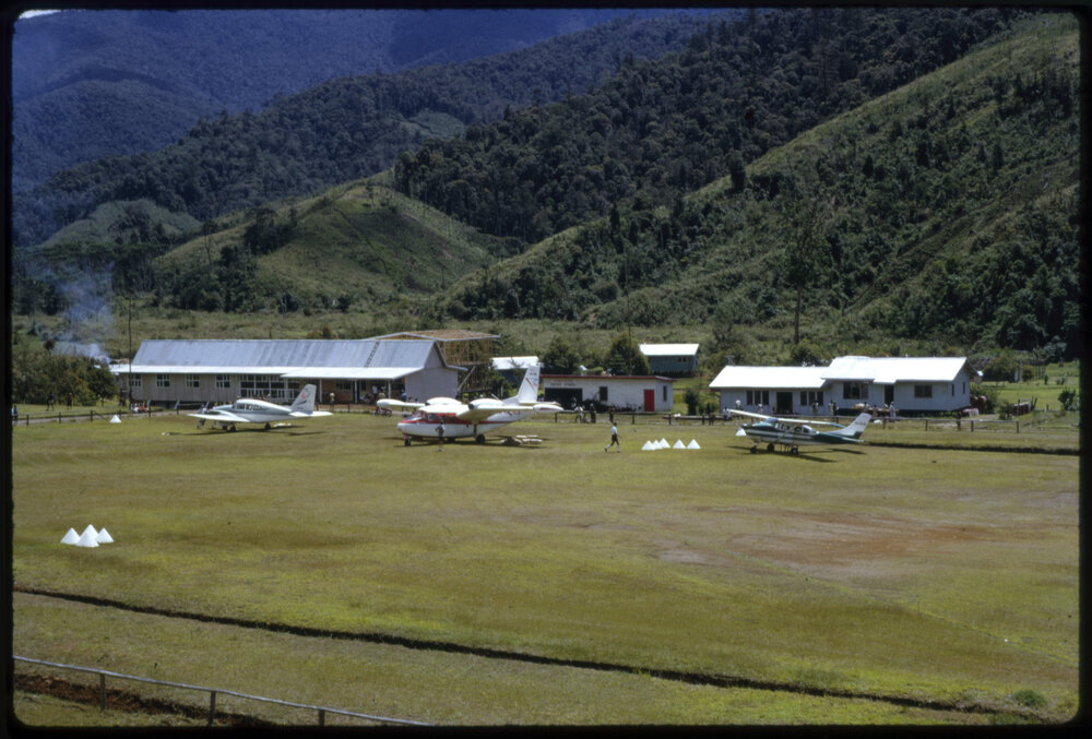 Airfield, Papua New Guinea