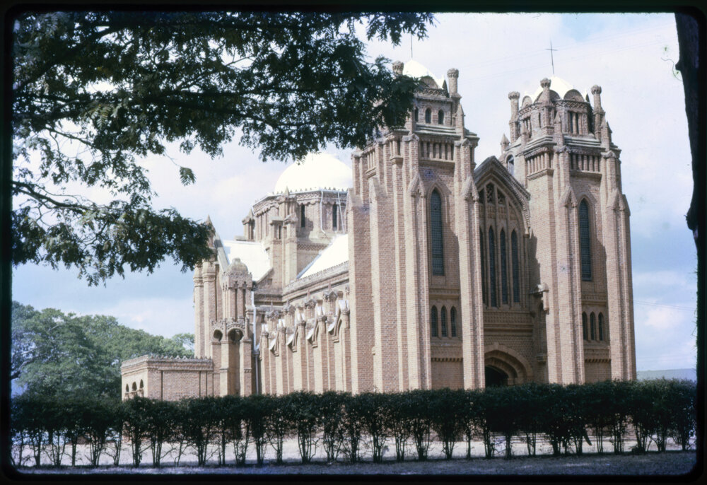 St Michael and All Angels Church, Blantyre