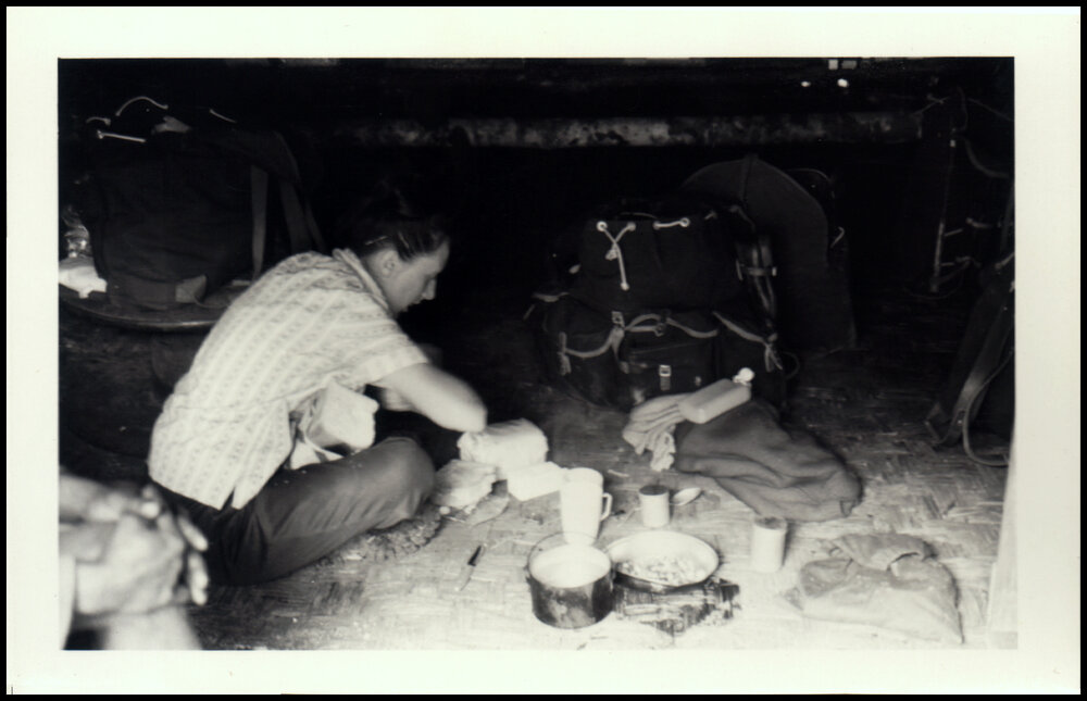 Preparing a Meal at Komamamambuna