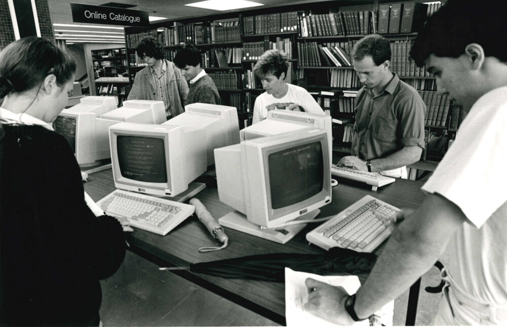 Students Using the Online Catalogue at the Fisher Library
