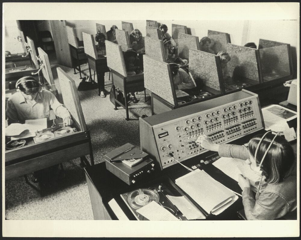 Students Studying in the Laboratory of the Language Study Centre