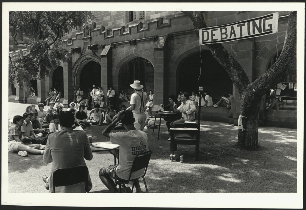 Staff and Students Listen to Union Debating Teams Perform in the Quadrangle (2)