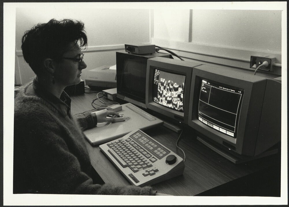 Biology Equipment - Image Analyser Used to Measure Accurately and Quantify Tissue Structure