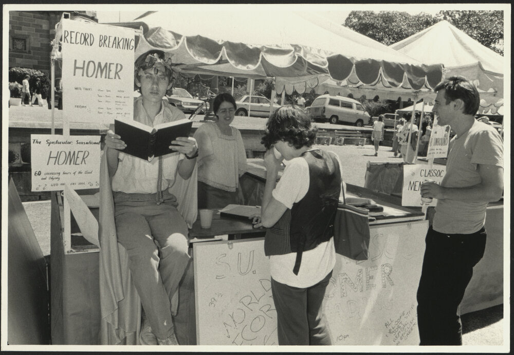 Classical Society Students Won Record-Breaking Reading of Homer During Orientation Week