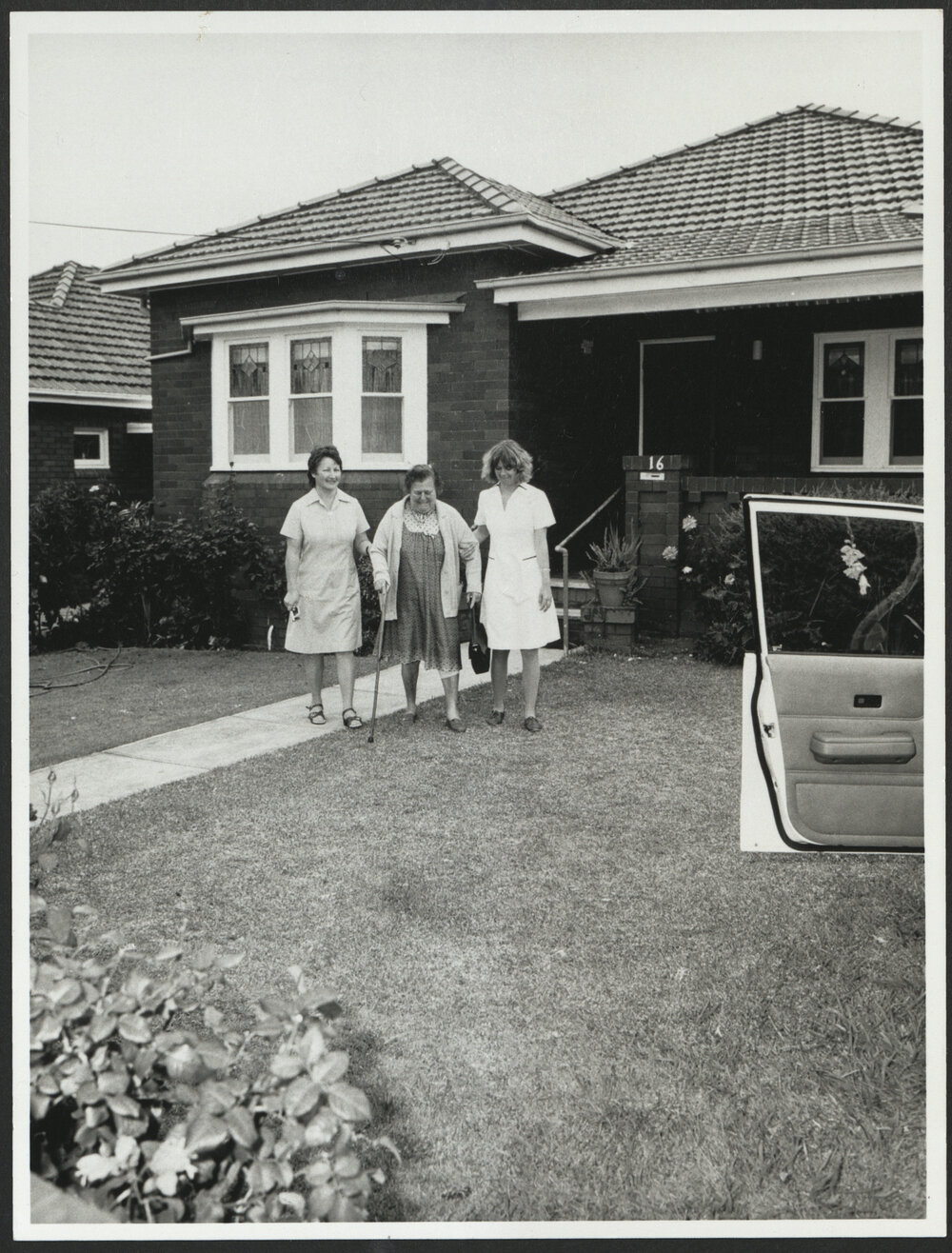 Faculty of Nursing - Student Gaining Experience in Clinical Nursing by Working in the Community