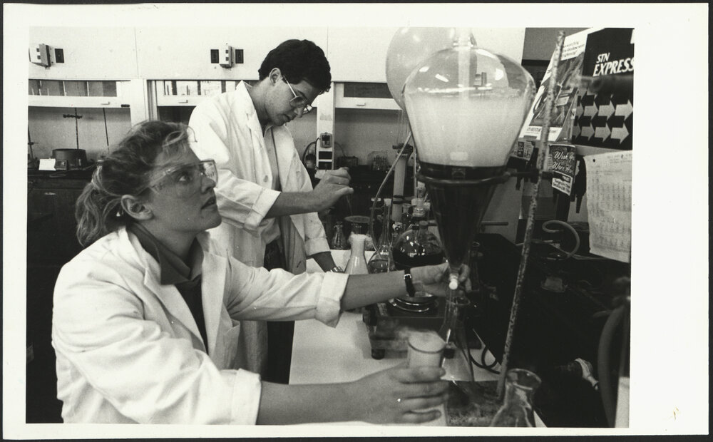 Chemistry Fourth Year Honour Students in Laboratory Conducting Experiment