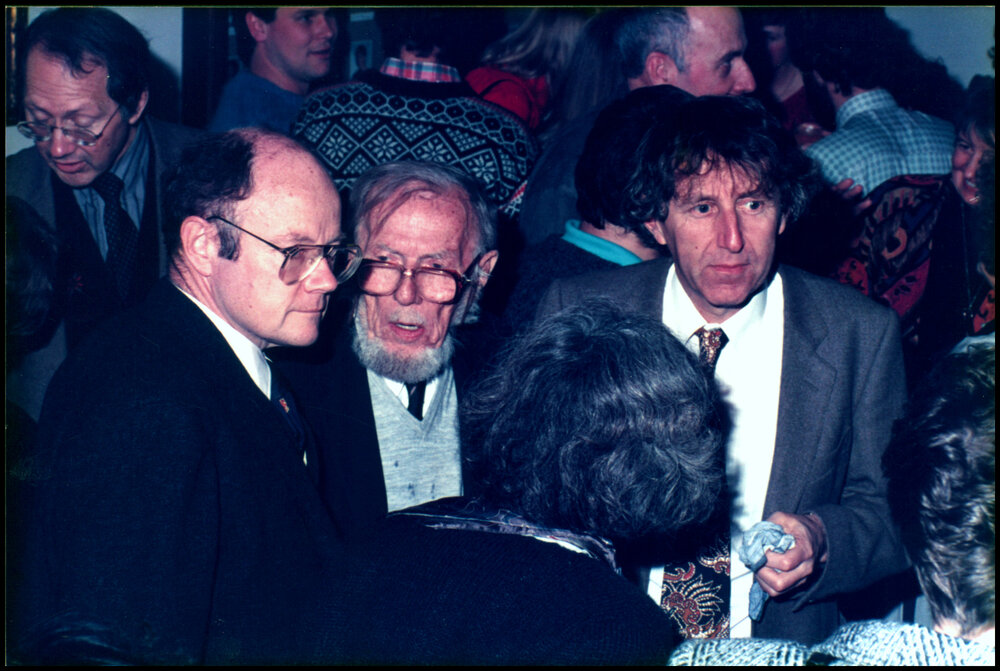 Guests at John Thomson's Farewell Dinner