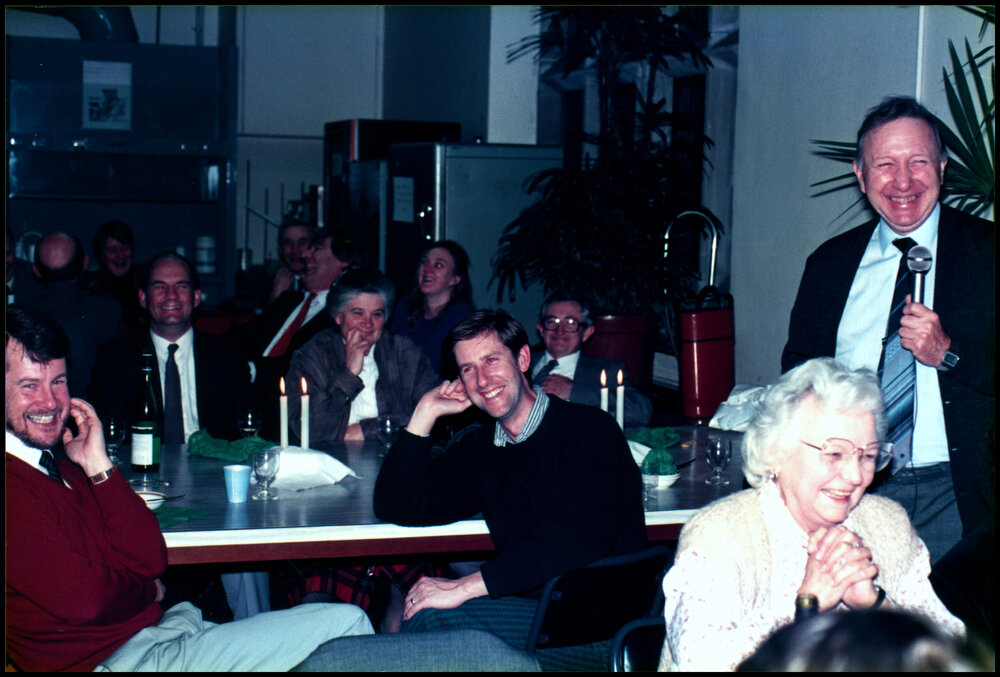 Guests at John Thomson's Farewell Dinner