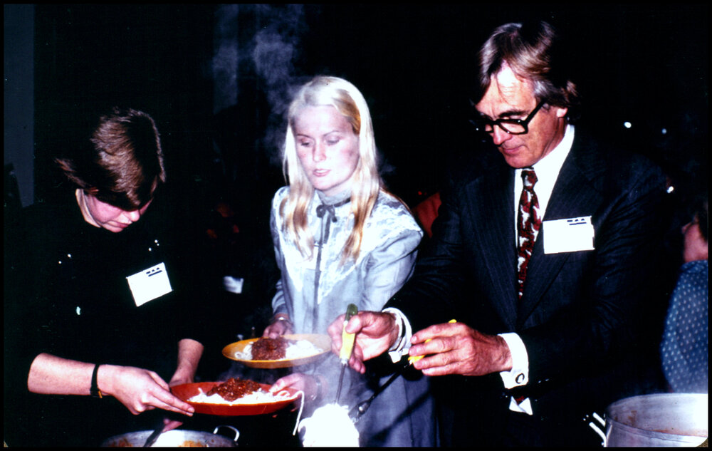 Belinda Pellow, Penny Goulter and John Waterhouse Serving Dinner in the Joseph Banks Lab