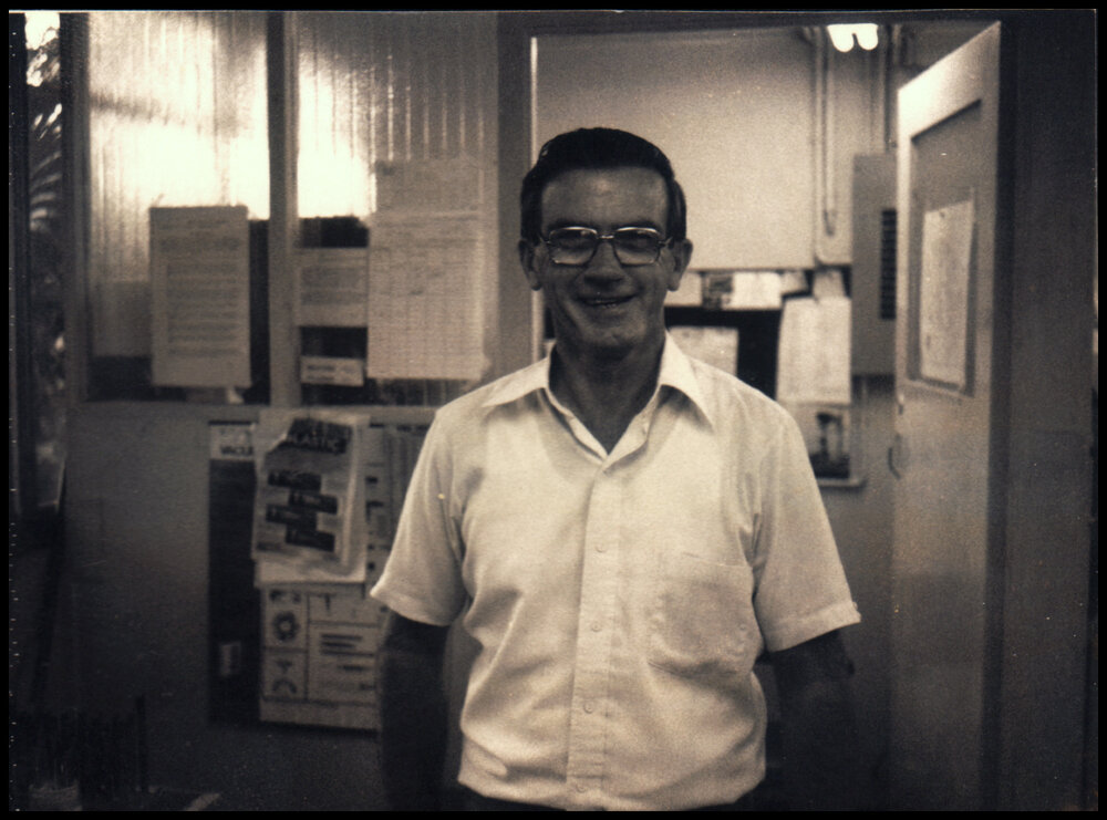 Laurie Gordon, Botany Workshop Staff
