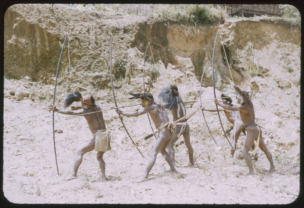 Group Posing with Bows