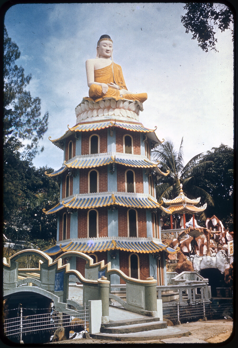 Statue in Haw Par Villa, Singapore