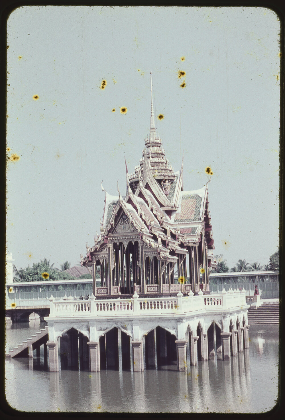 Lake Pavilion, Bang Pa-In Royal Palace
