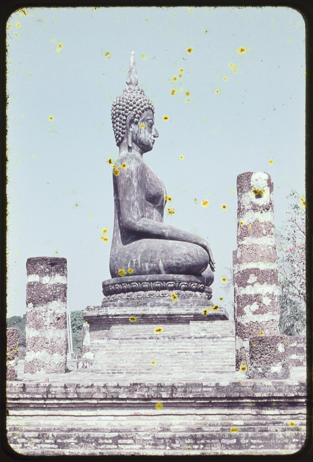 Statue at Sukhothai