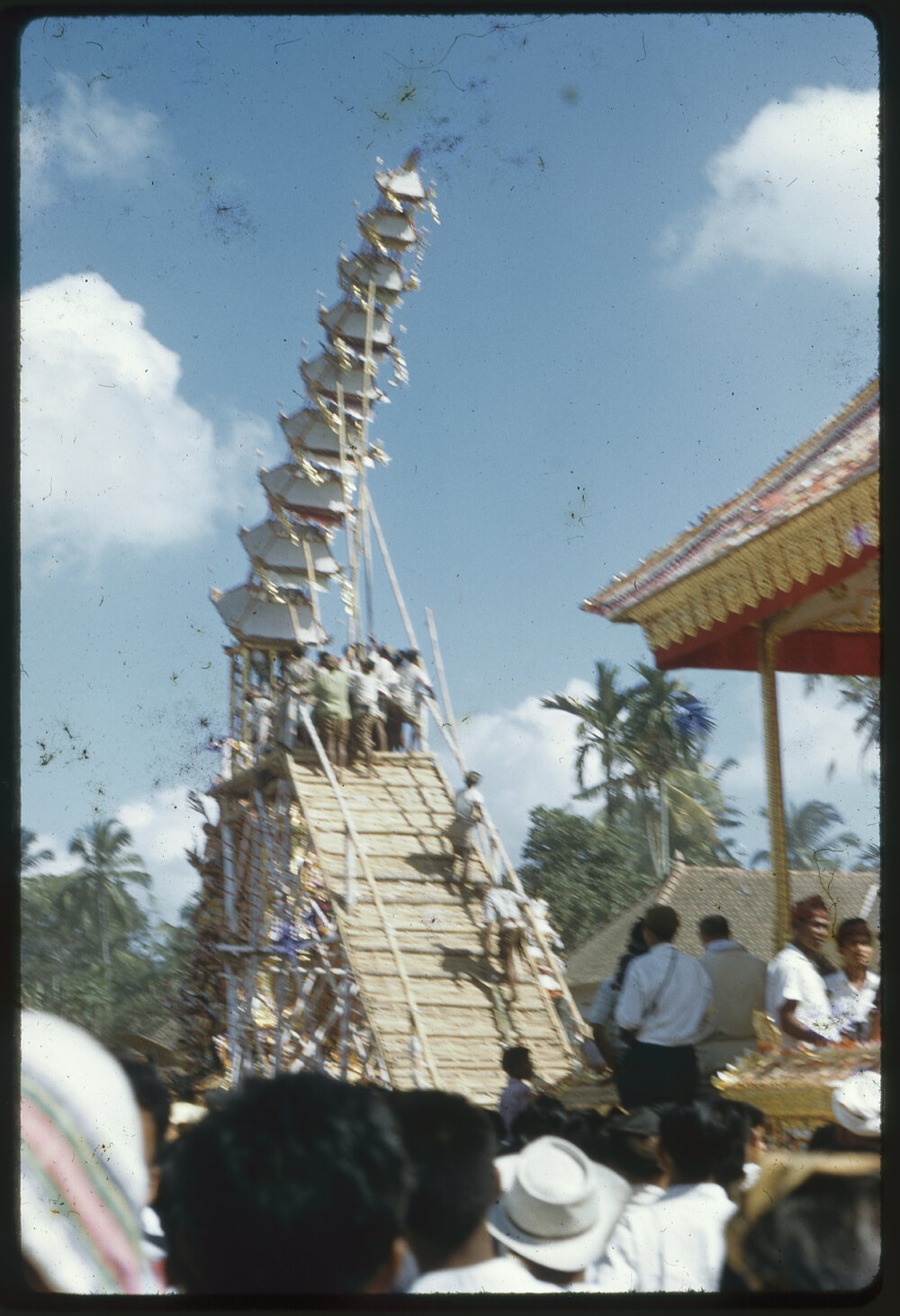 Construction of a Ngaben Bade