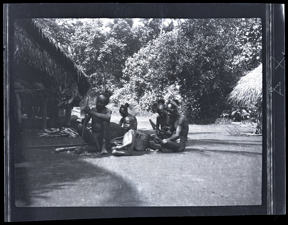 [Manum Island, New Guinea] Tsagera&rsquo;a and Others Making Gaurama in Wandama&rsquo;s Place