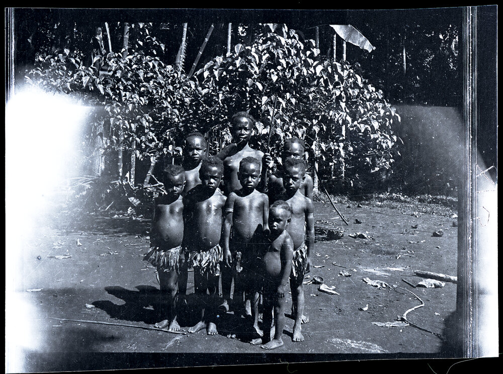 [Manum Island, New Guinea] Sagido and her Maids in Waiting
