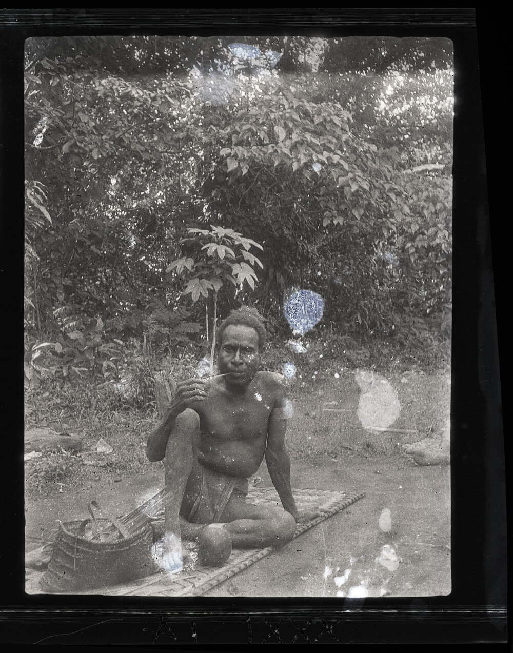 [Manum Island, New Guinea] Tsalameŋtanepwa