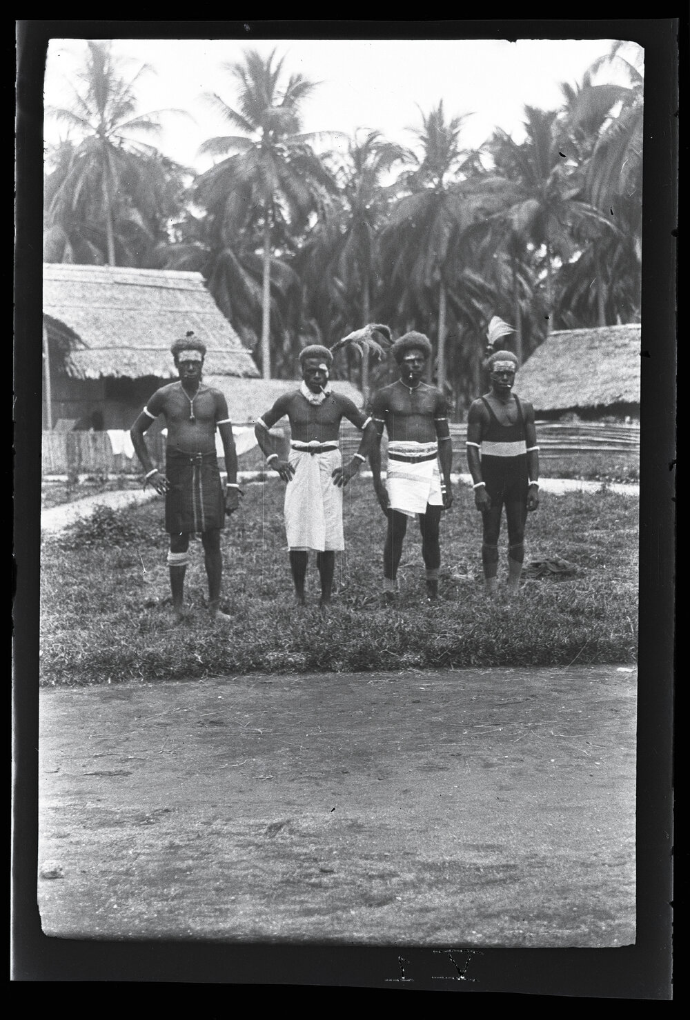 [Manum Island, New Guinea] Finished Timers on their way back to their Homes on the Sepic