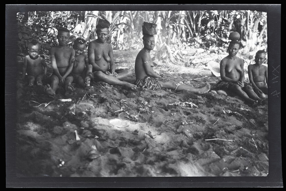 [Manum Island, New Guinea] On the Afternoon of a "Barasi" Day Women Idling on the Beach