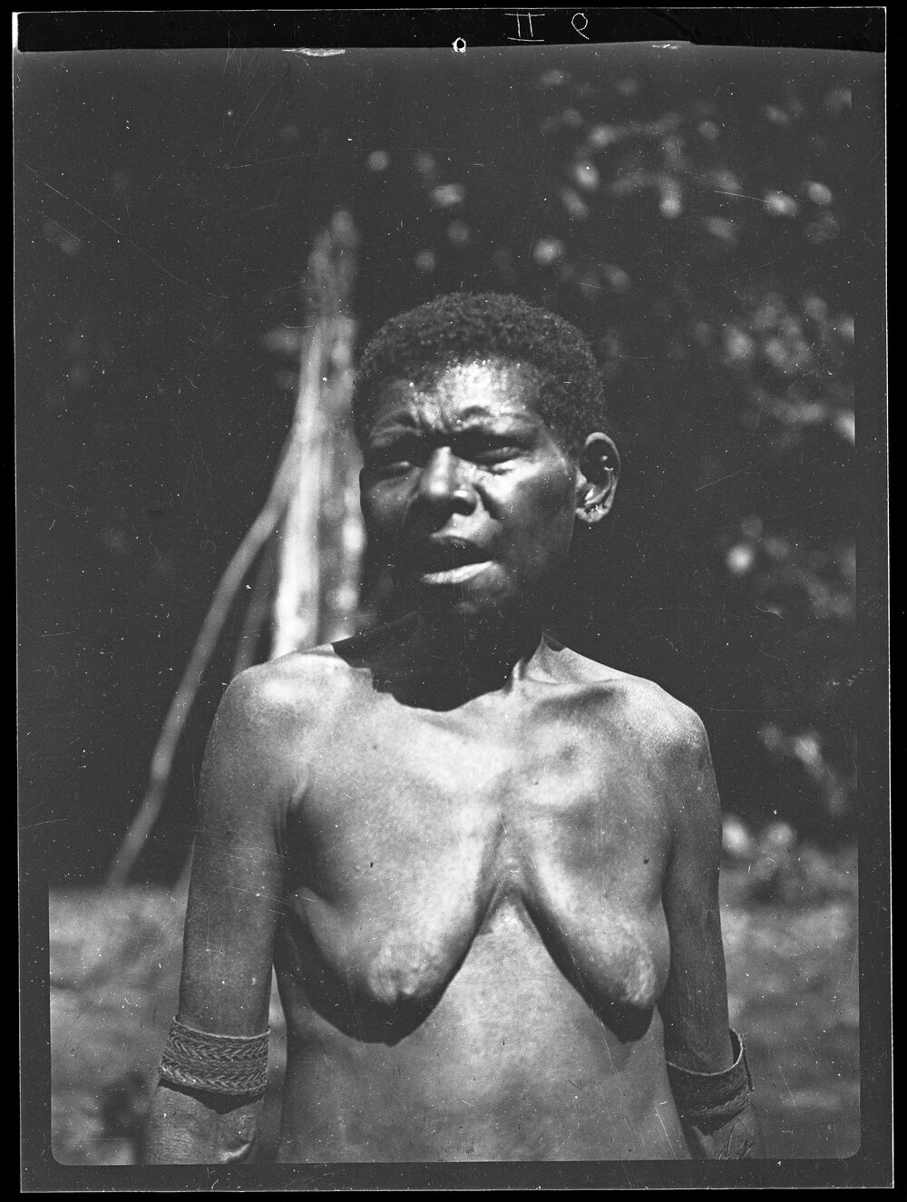 [Manum Island, New Guinea] Gebia (Mother of Baramalolo)