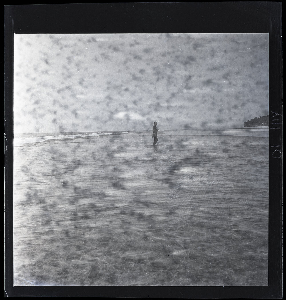 [Narau] Fishing with a Throwing-net on the Reef at Low Tide