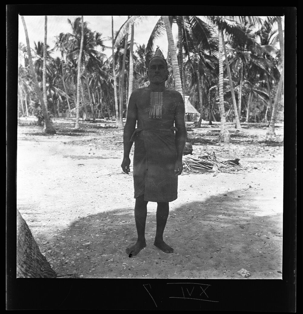 [Narau] Meia Wearing Dancing Ornaments