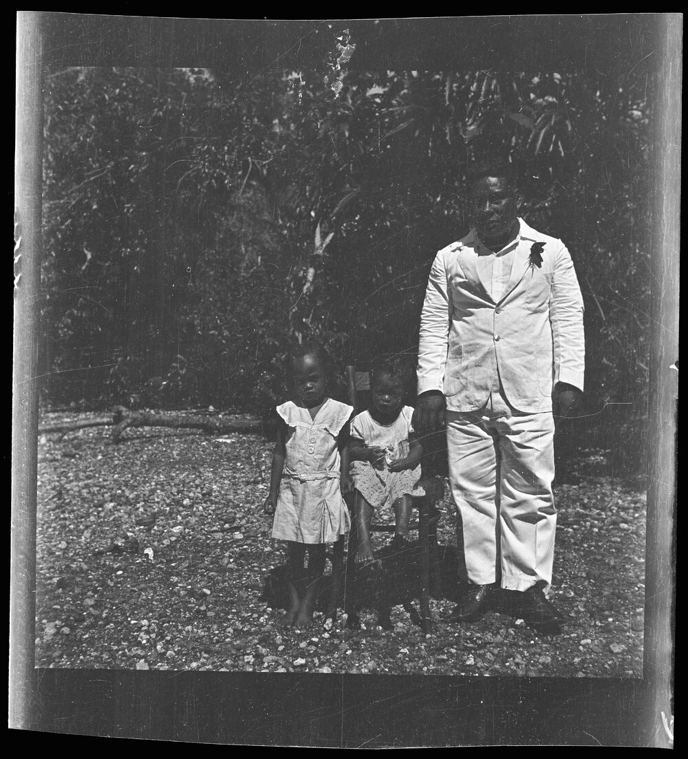 [Narau] ? Harris and Two of his Children