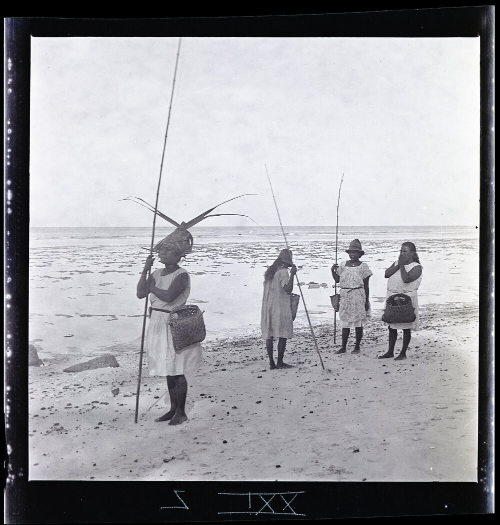 [Narau] Some of the Women Entering for the Fishing Competition