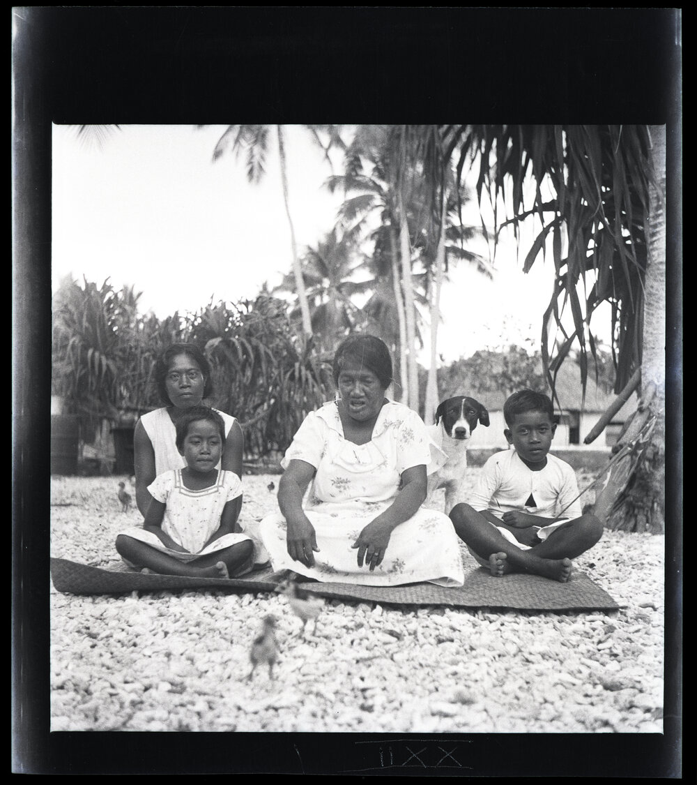 [Narau] Lenina and Some of her Kinsfolk