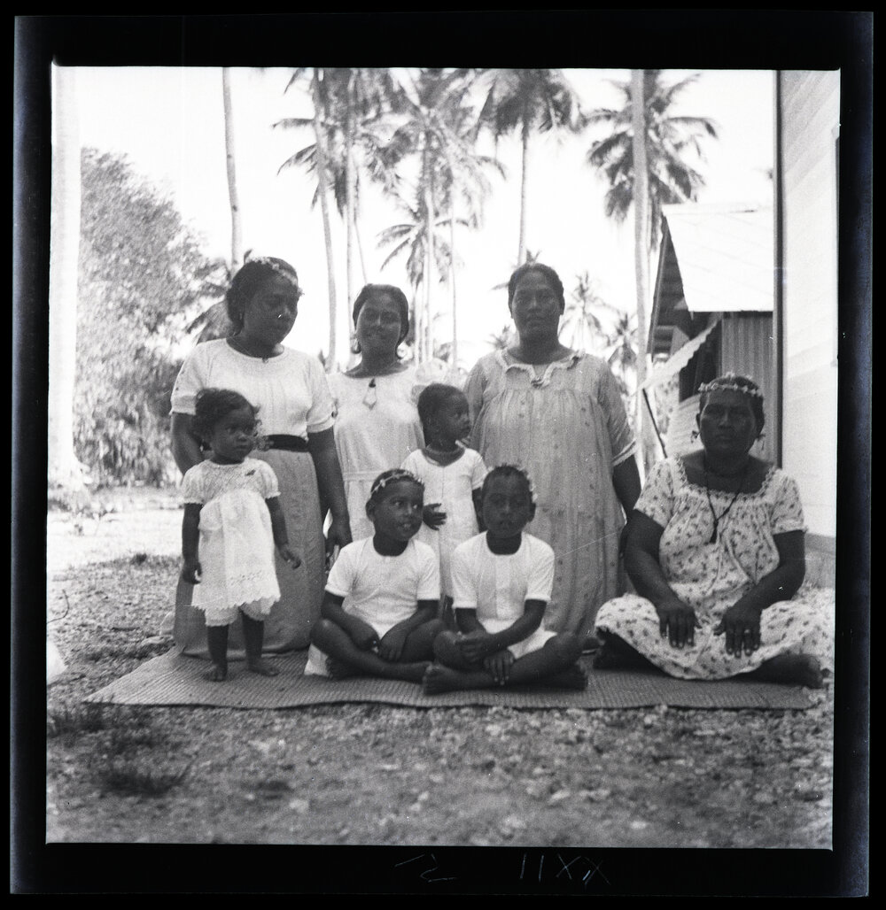 [Narau] William Harris&rsquo;s Wife and Female Kinsfolk