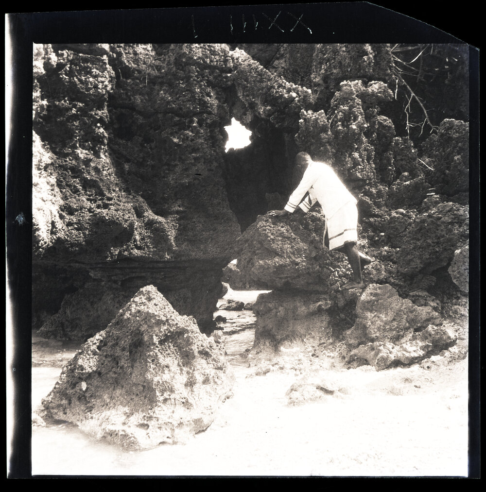 [Narau] Amandus at the Passage Leading to the Land of the Dead