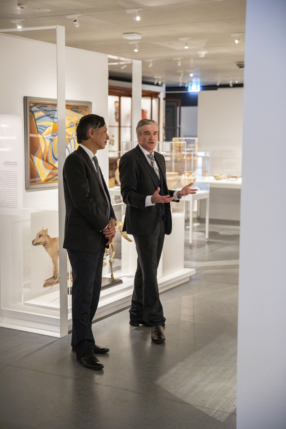 Vietnamese Consul Visit to the Chau Chak Wing Museum