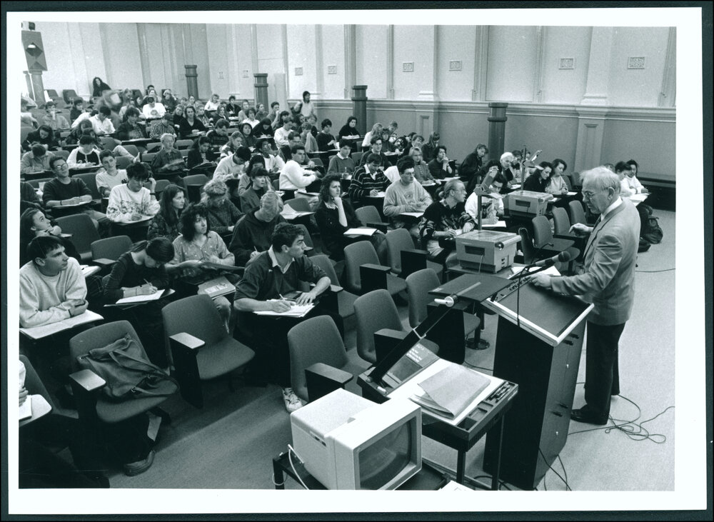 Economics Lecture
