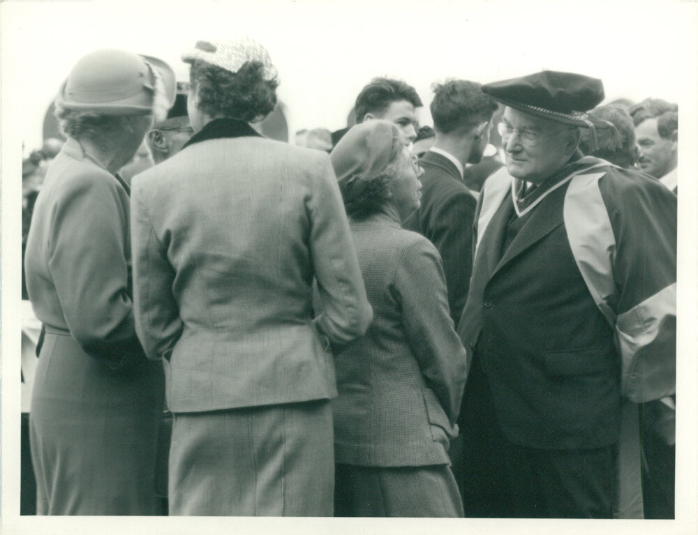 Commemoration of Benefactors, 1954