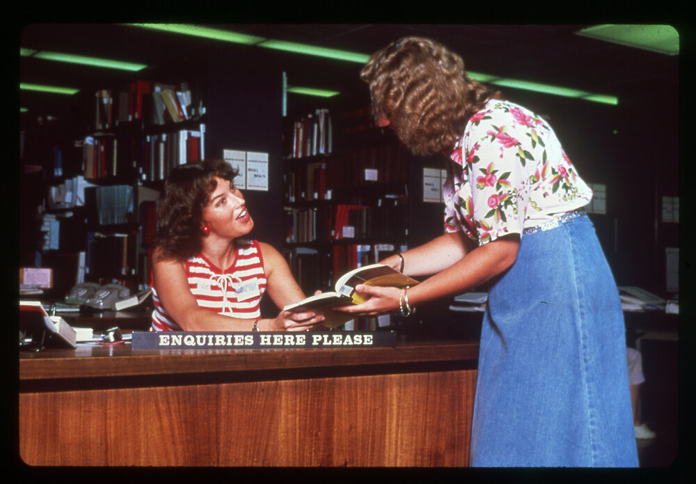 Library Enquiries Desk
