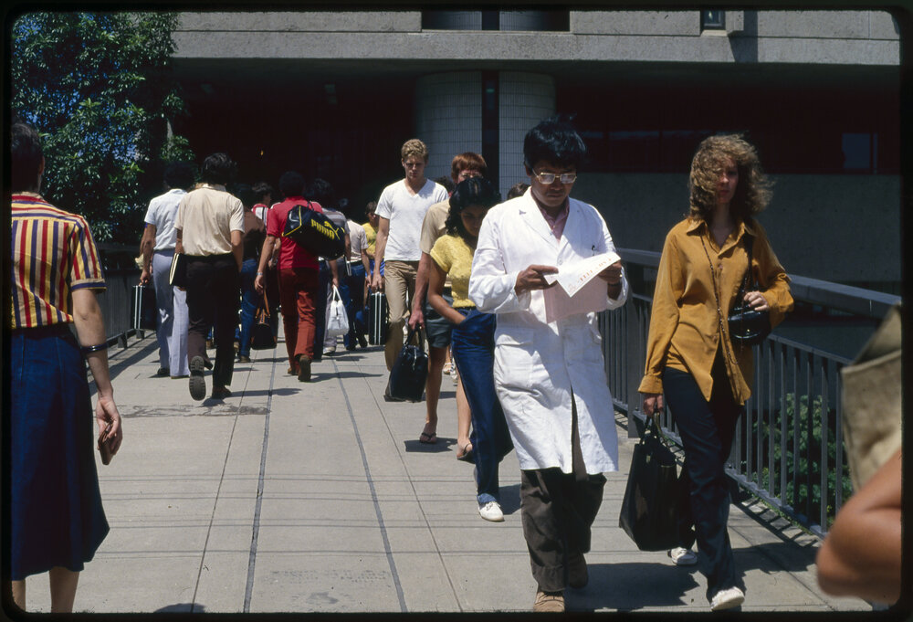 Students on Keith Murray Footbridge