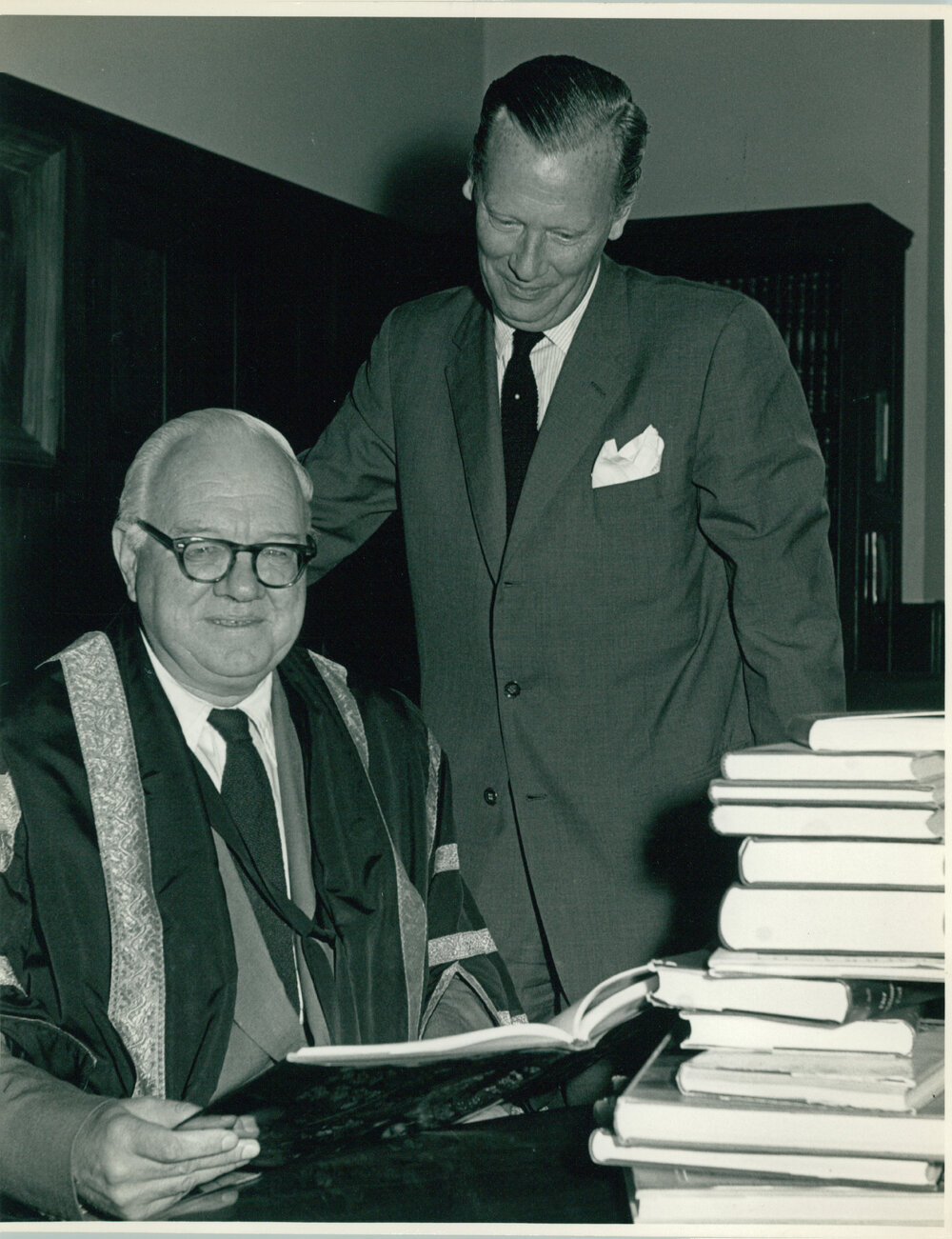 Presentation of Books by the Netherlands Consul-General, Mr Alex Laboyrie
