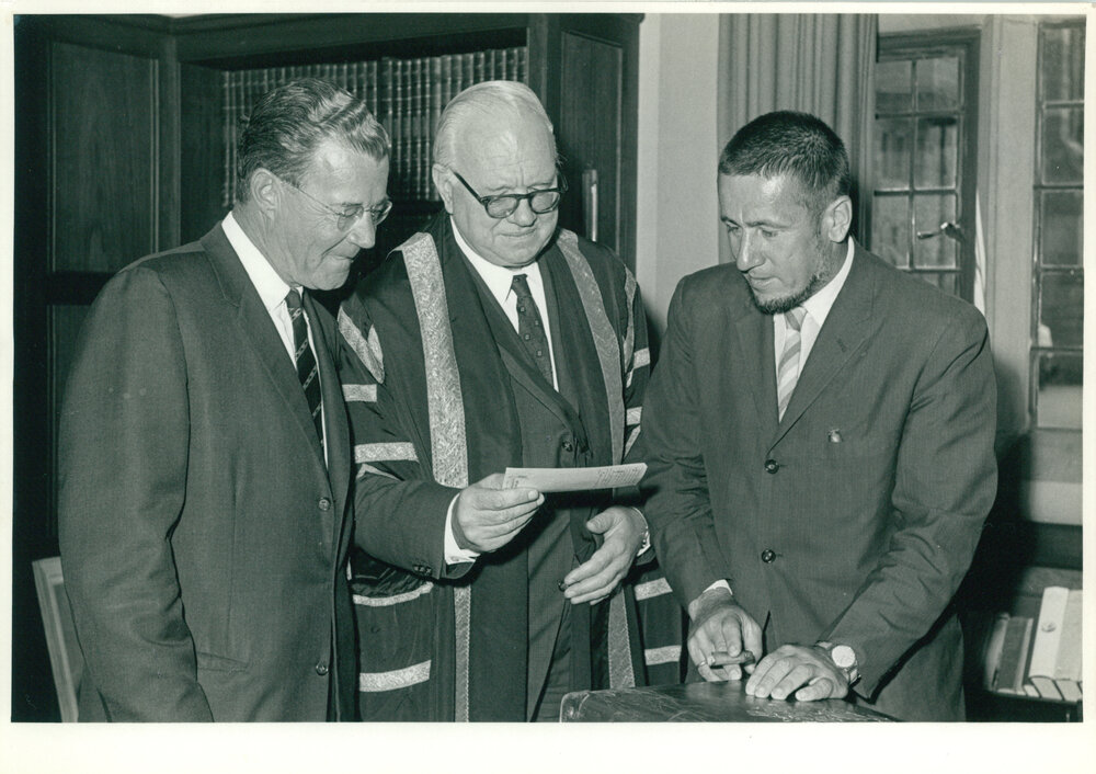 Presentation of Cheque by the US Consul-General, Mr Laurence C Vass to Assist in the Construction of Mills Cross Radio Telescope