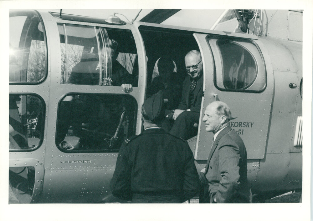 RAAF Helicopter on No 2 Oval