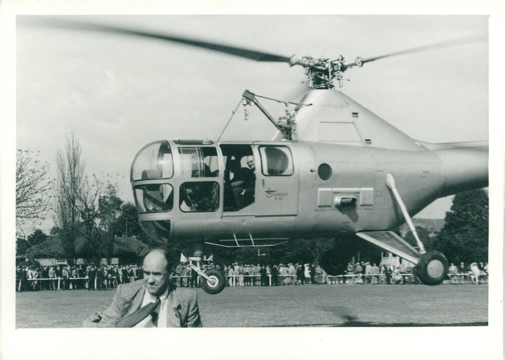 RAAF Helicopter on No 2 Oval